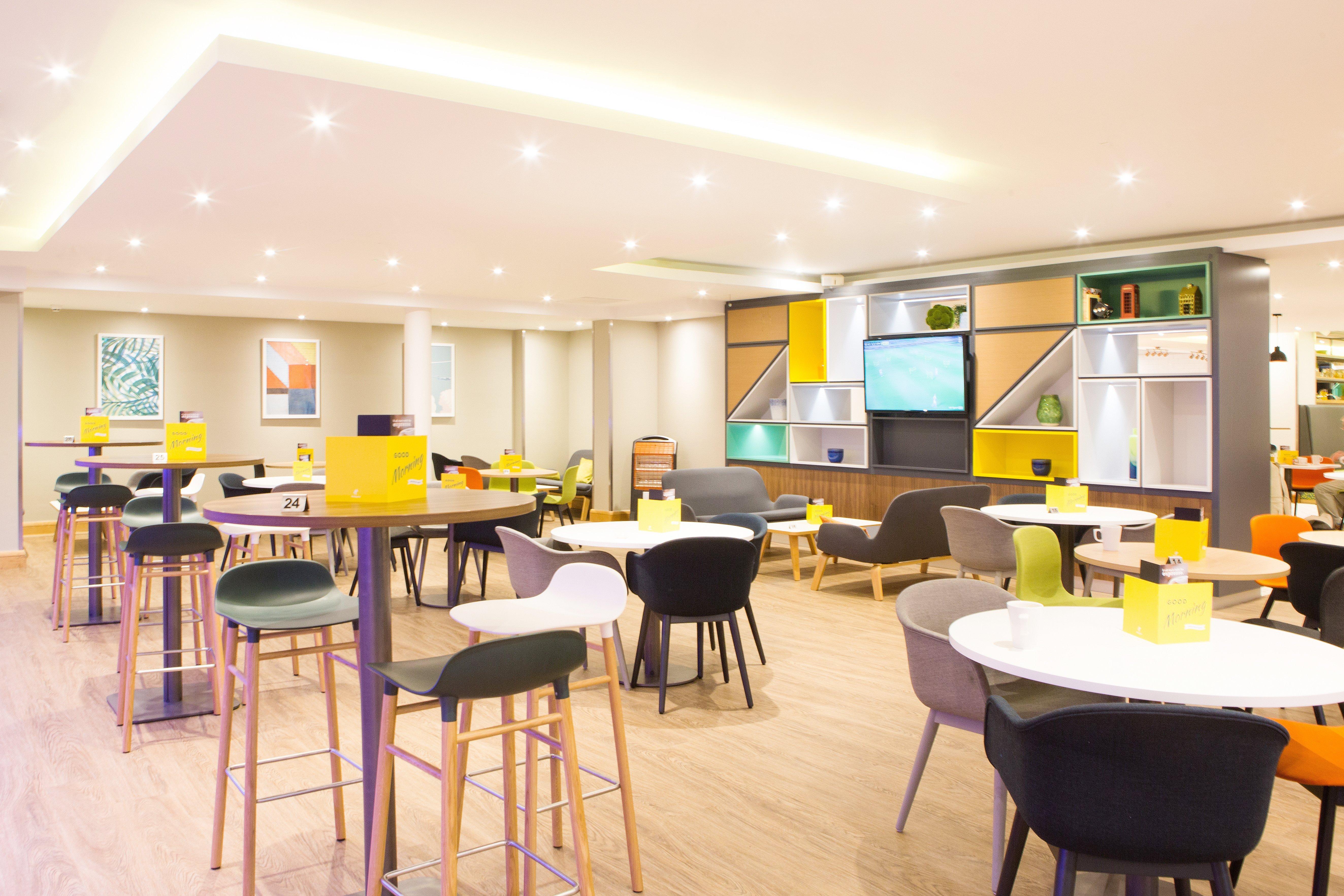 Holiday Inn London - Gatwick Airport By Ihg Horley  Esterno foto