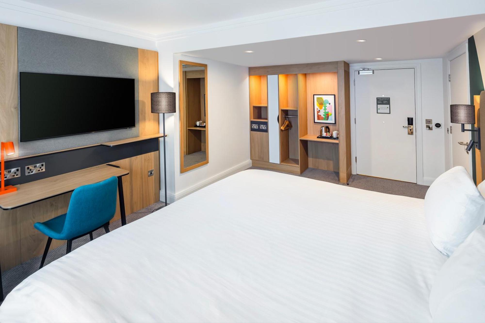 Holiday Inn London - Gatwick Airport By Ihg Horley  Esterno foto